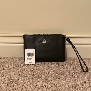 Black Coach Wristlet Wallet